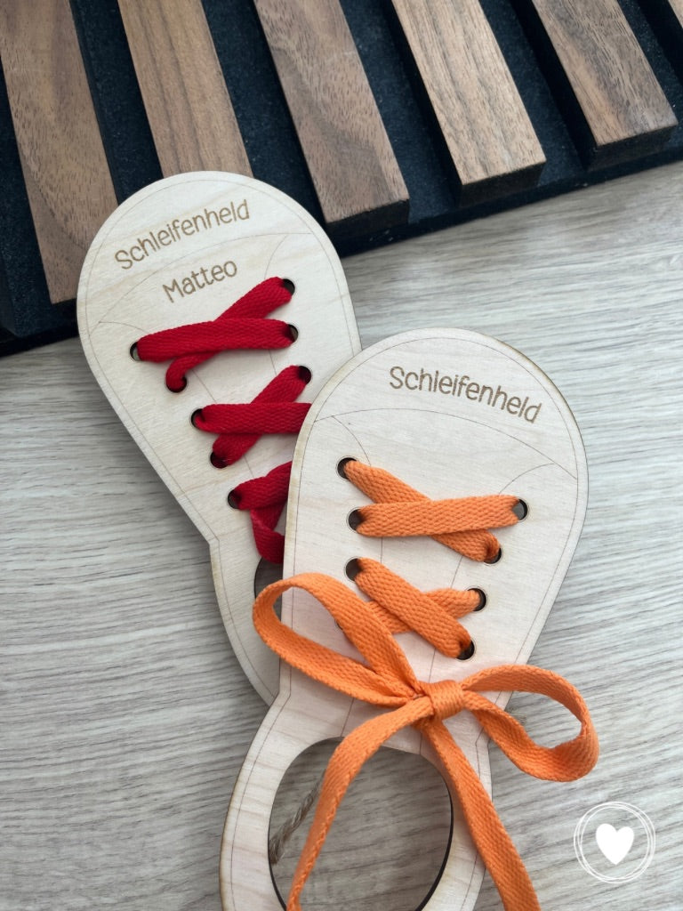 .Einschulung - Schleifenheld, Schuhe binden lernen