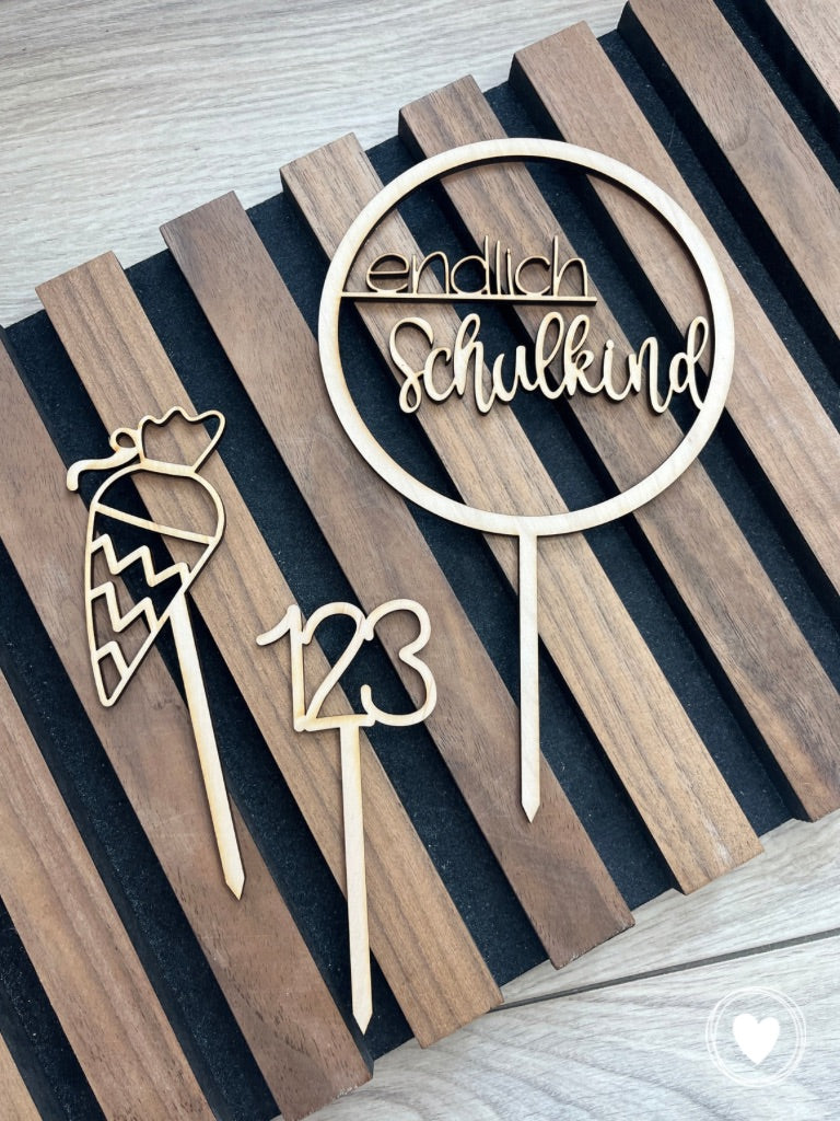 .Einschulung - Caketopper | Kuchentopper | Dekostecker "endlich Schulkind"