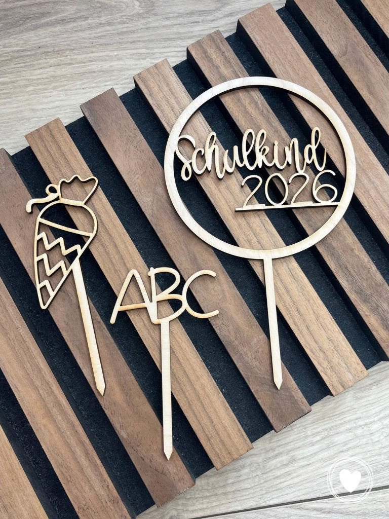 .Einschulung - Caketopper | Kuchentopper | Dekostecker "Schulkind 2026"